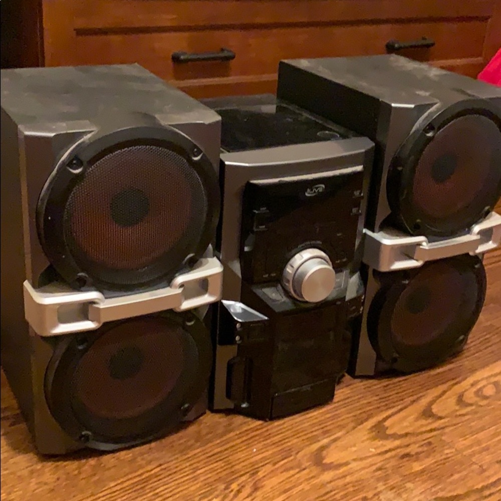 ILive stereo system